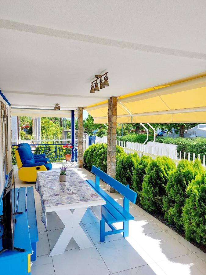 Villa Blue House Nea Kallikrateia Екстериор снимка